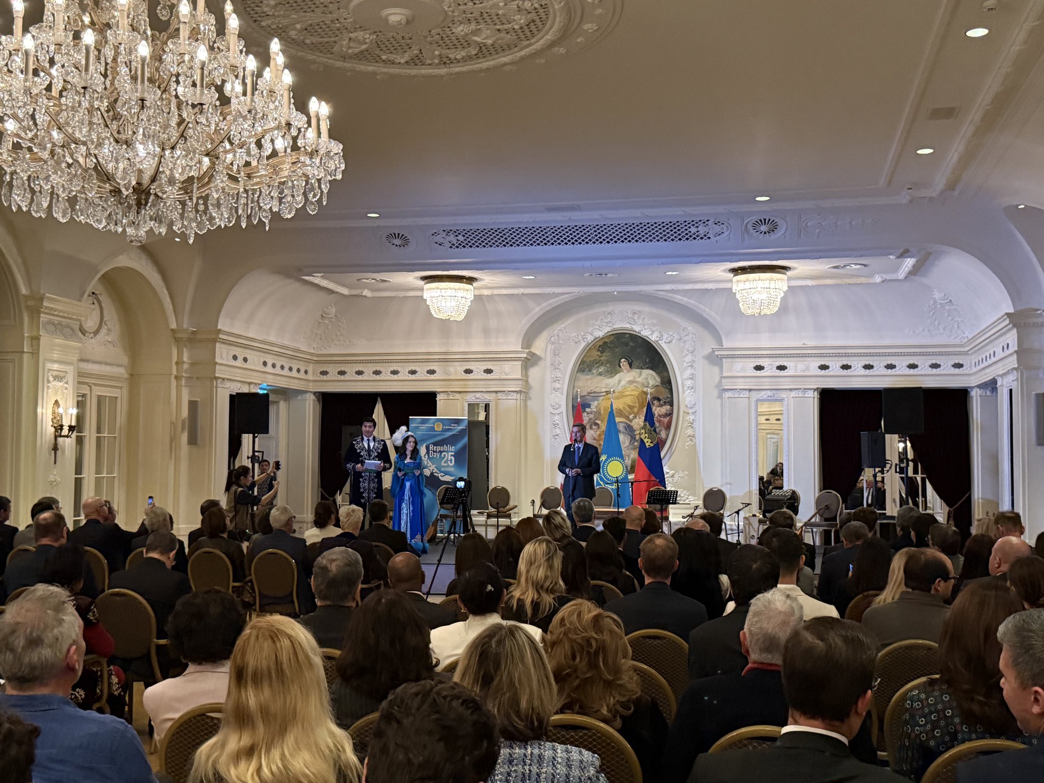 В Берне отметили День Республики Казахстан