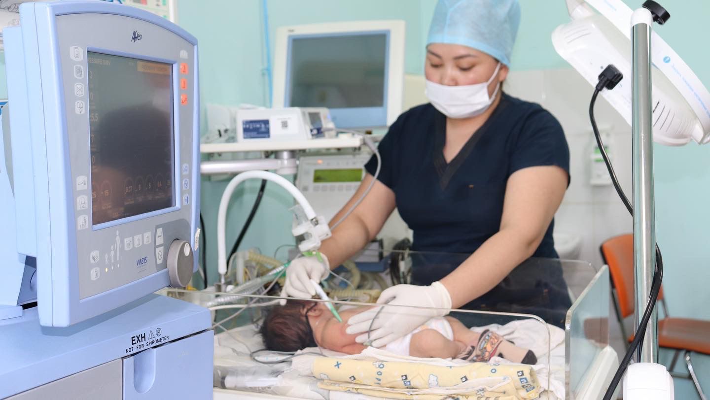 Алматы встретил День города с 69 малышами и тройней!