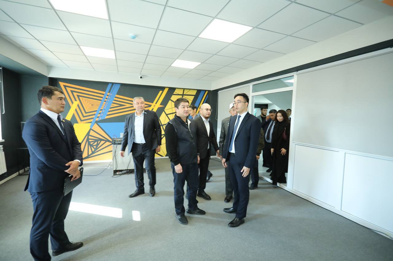 Нурдаулет Килыбай принял участие в открытии молодёжного ресурсного центра Каракиянском районе