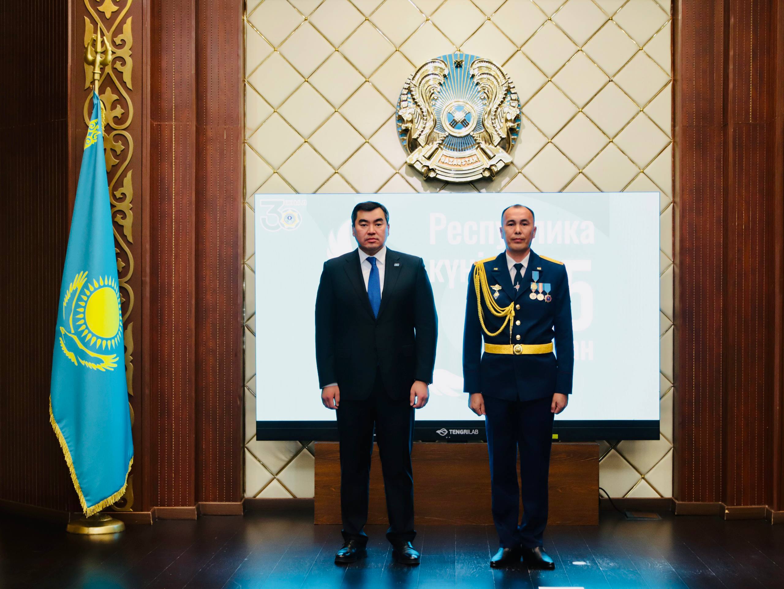 Кызылординский пожарный награжден медалью “Ерлігі үшін”