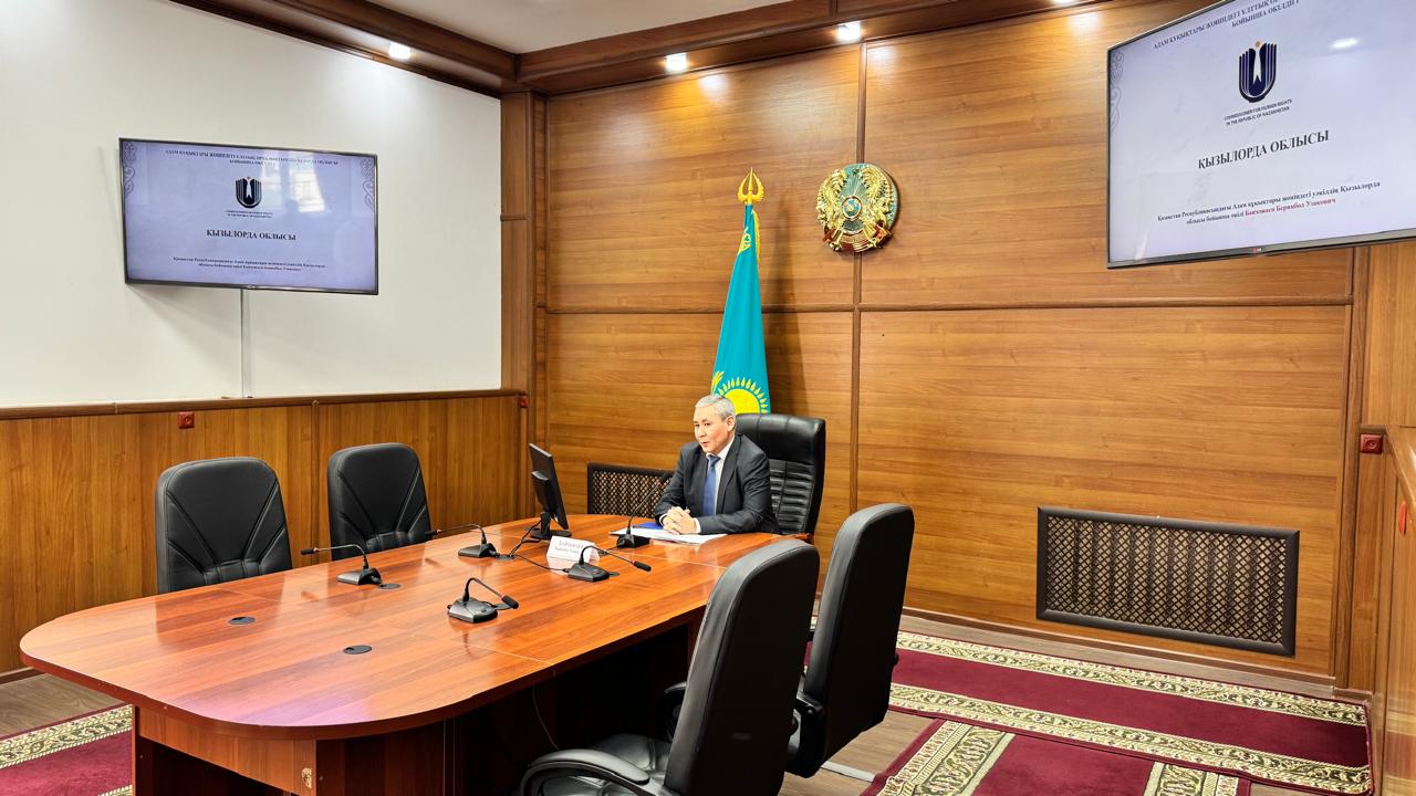 ПРЕДСТАВИТЕЛЬ ВСТРЕТИЛСЯ С ЖИТЕЛЯМИ СЫРДАРЬИНСКОГО РАЙОНА