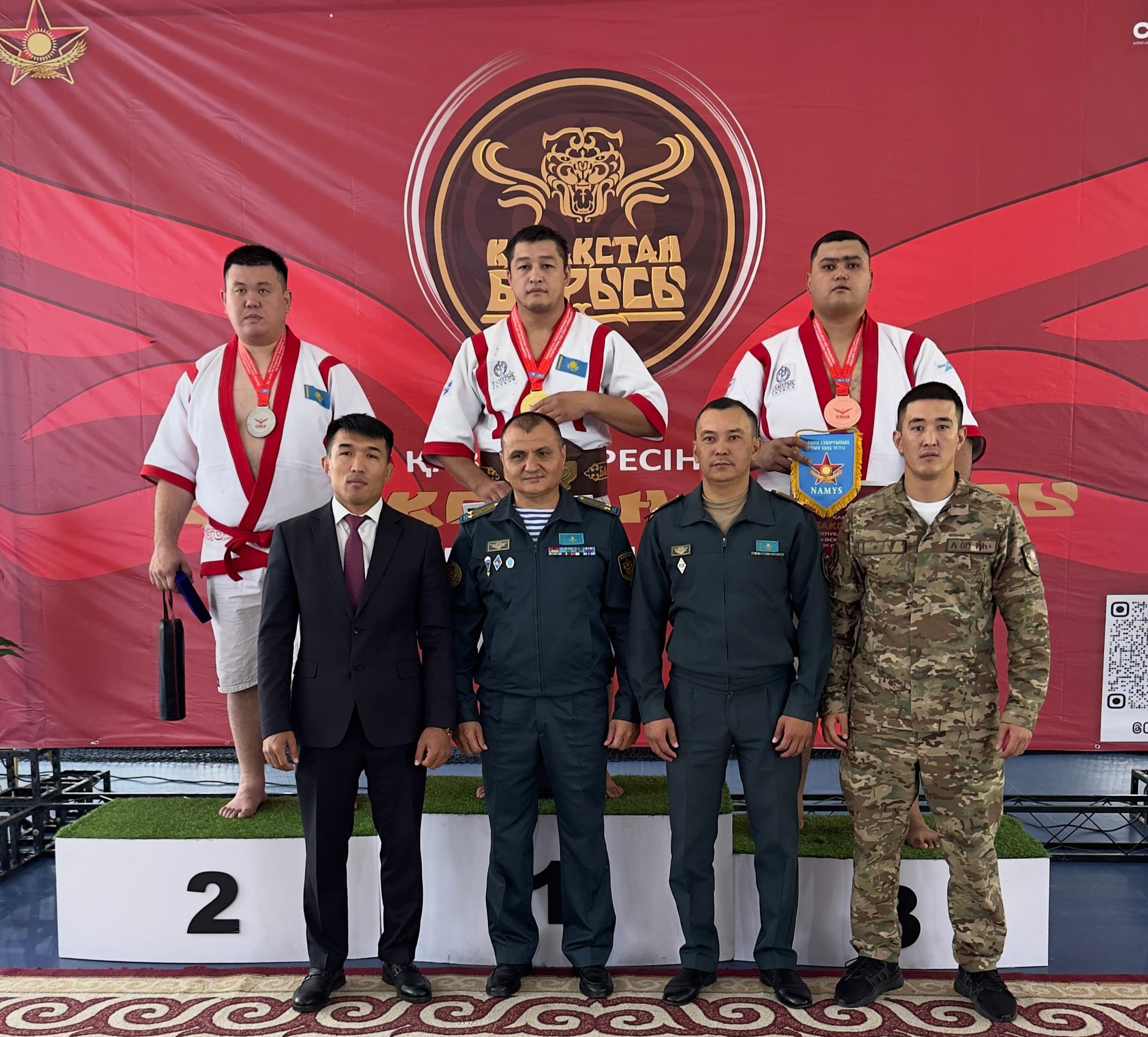 Гвардейцы успешно выступили на двух республиканских турнирах по қазақ күресі