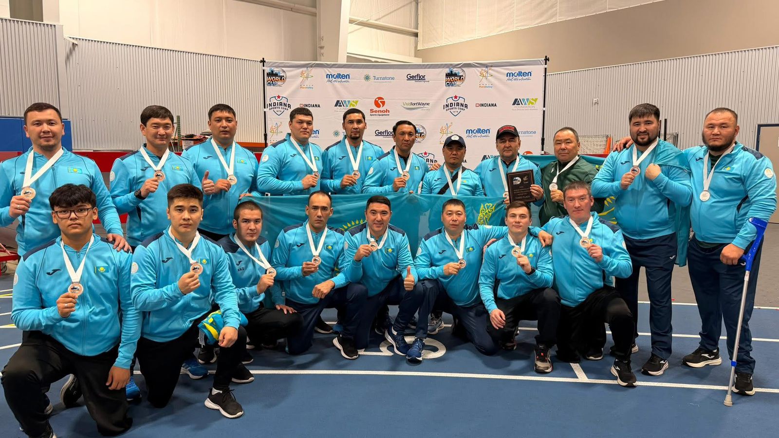 Мужская сборная Казахстана по параволейболу завоевала бронзу на Кубке мира