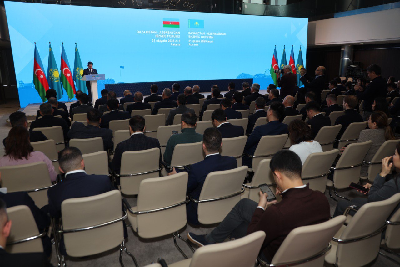 Казахстан и Азербайджан подписали 16 меморандумов и намерены удвоить товарооборот