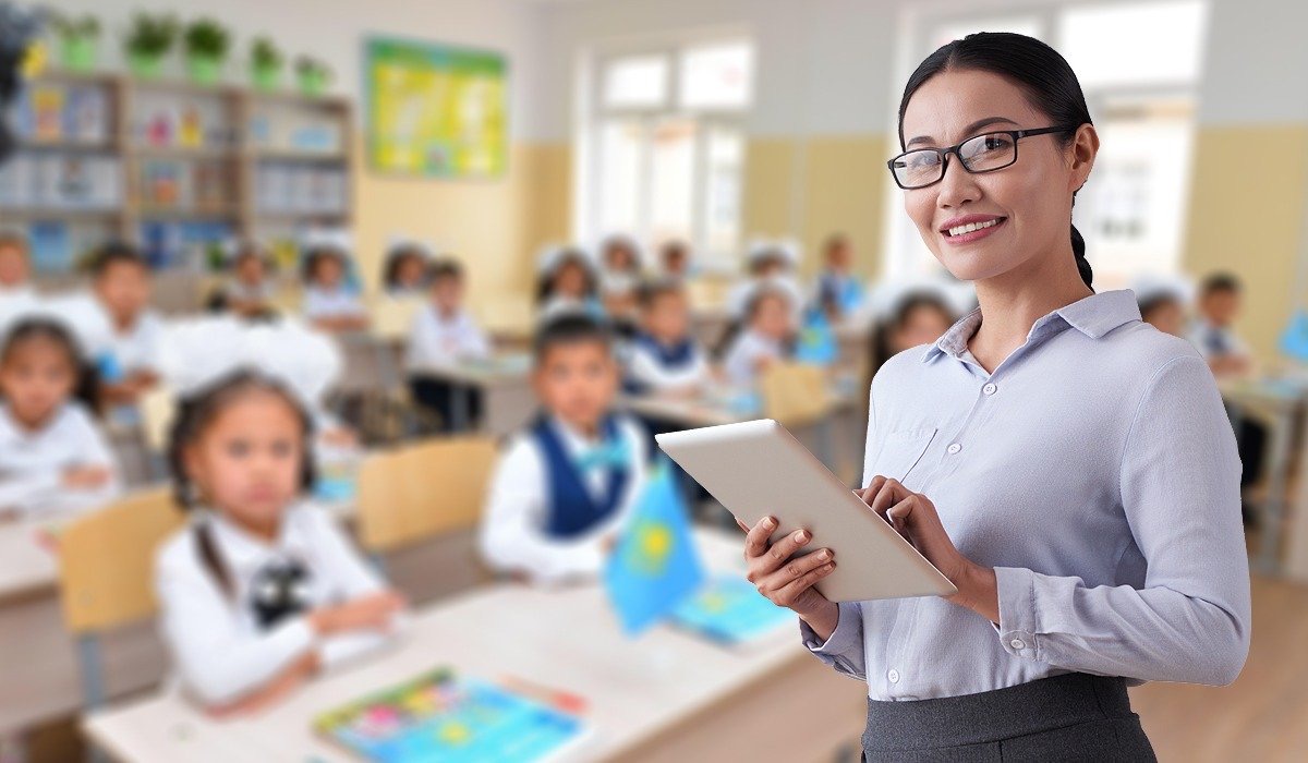 Столичные учителя стали победителями конкурса “Лучший педагог-2025”