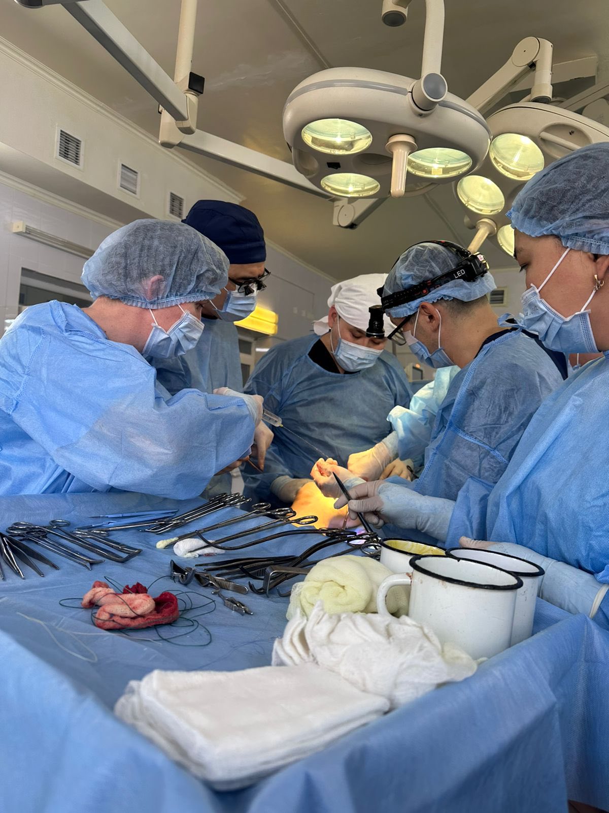 Мастер-класс по современным хирургическим технологиям прошел в Жамбылской многопрофильной больнице