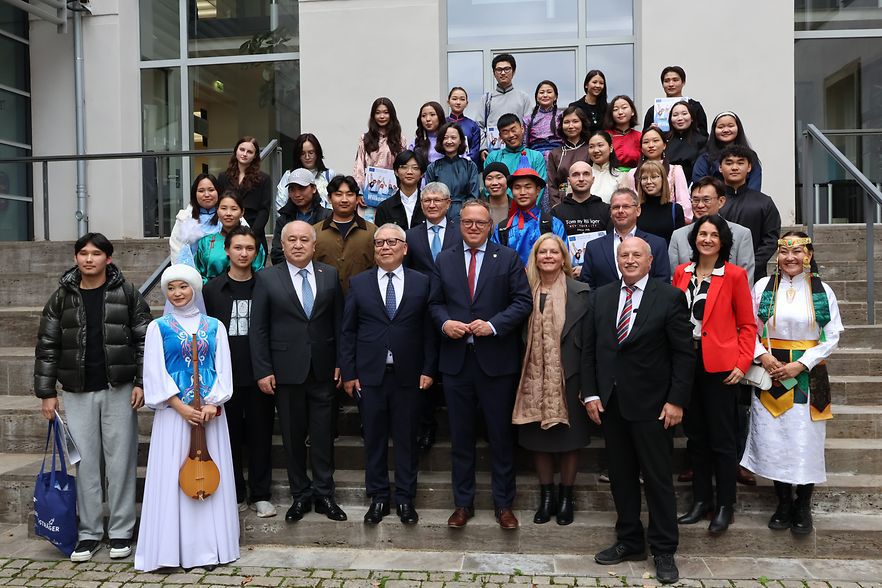 «Willkommens-Tag für ausländische Auszubildende», которое состоялось 20 октября 2025 года в зале Промышленно-торговой палаты Эрфурта (IHK Erfurt)