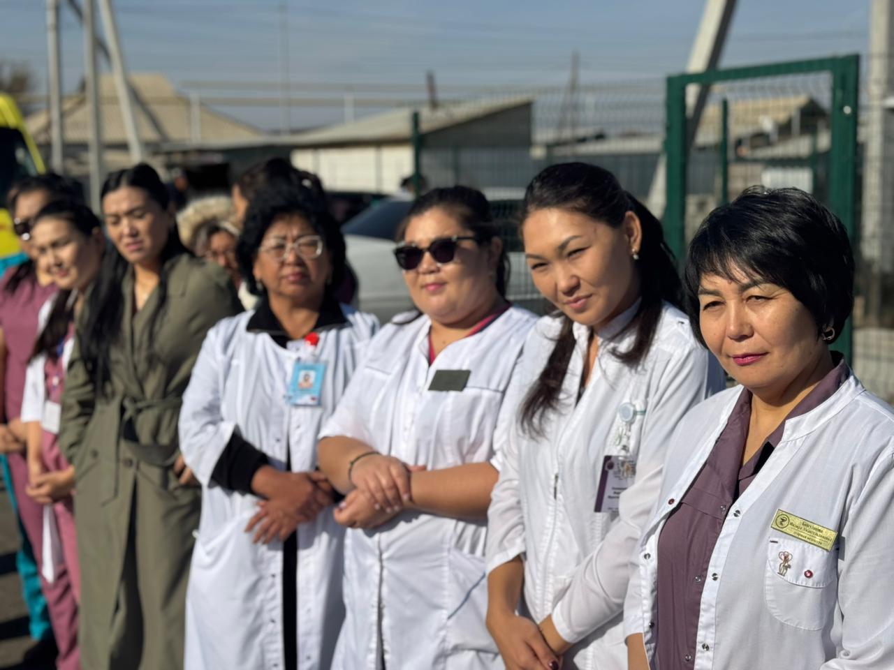 В Каратальском районе ко Дню Республики открылись новые медицинские объекты