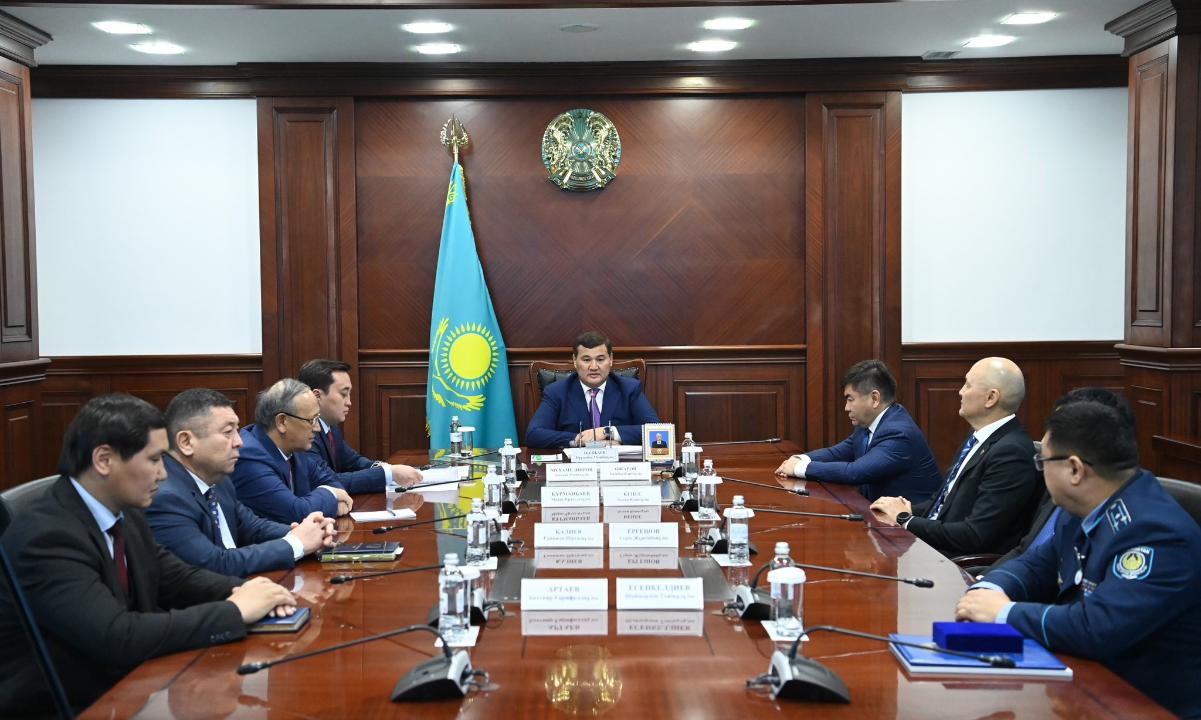 Коллеги с уважением проводили Шаймердена Есенкелдиева на новую должность