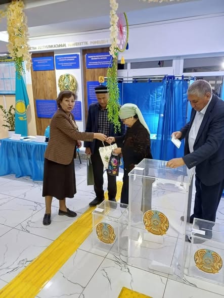 🗳 С ГРАЖДАНСКОЙ АКТИВНОСТЬЮ НА ВЫБОРАХ!