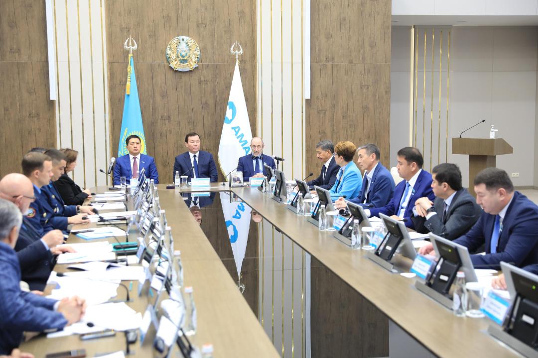 Партия «AMANAT» усиливает контроль за реализацией предвыборной программы в Актюбинской области