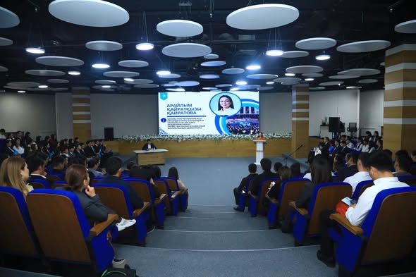 В ТУРКЕСТАНЕ ПРОШЁЛ МОЛОДЁЖНЫЙ ФОРУМ, ПОСВЯЩЁННЫЙ ДНЮ РЕСПУБЛИКИ