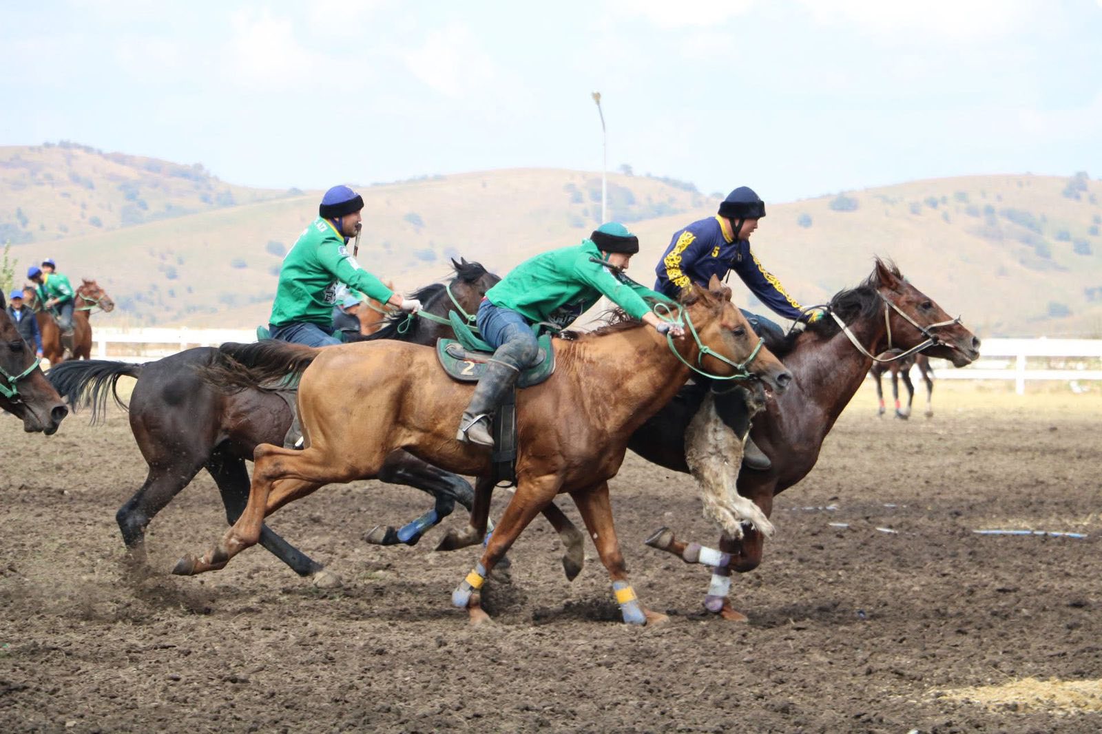 СТАЛИ ИЗВЕСТНЫ ПОБЕДИТЕЛИ РЕСПУБЛИКАНСКИХ СЕЛЬСКИХ СПОРТИВНЫХ ИГР «АК БИДАЙ» ОТ ТУРКЕСТАНСКОЙ ОБЛАСТИ