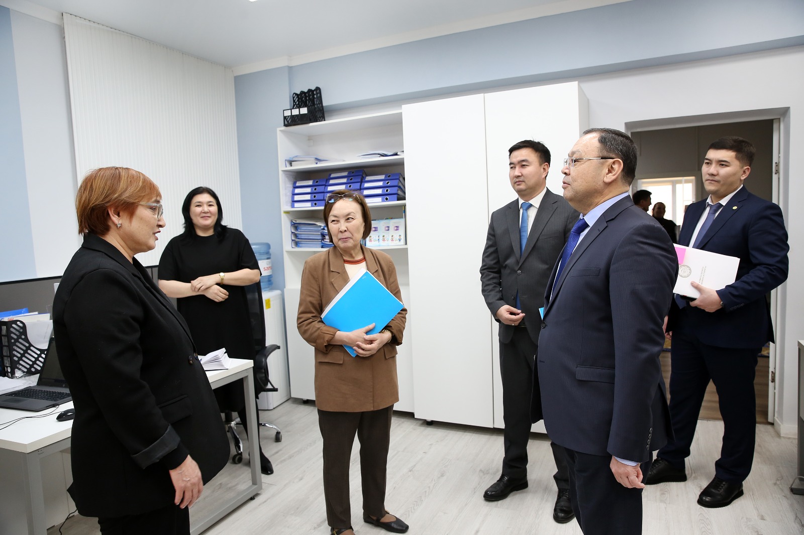 Заместитель акима Алматы ознакомился с деятельностью Методического центра