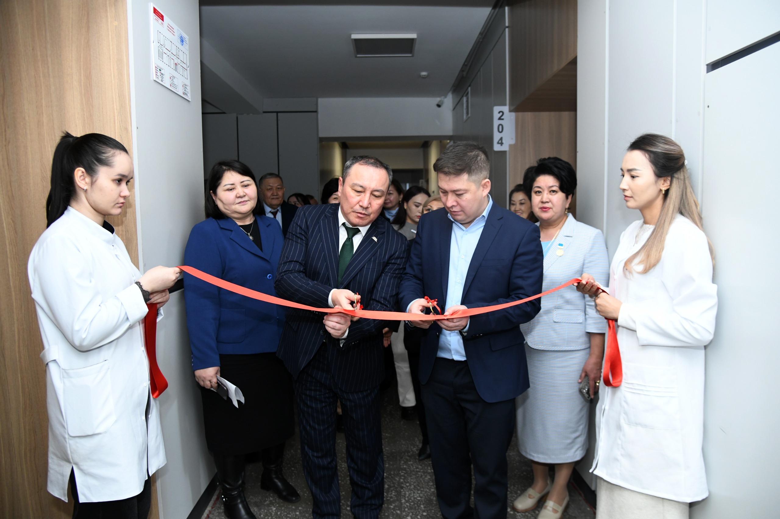 В УНИВЕРСИТЕТЕ АБАЯ ОТКРЫЛИ ШЕСТЬ СОВРЕМЕННЫХ ЛАБОРАТОРИЙ