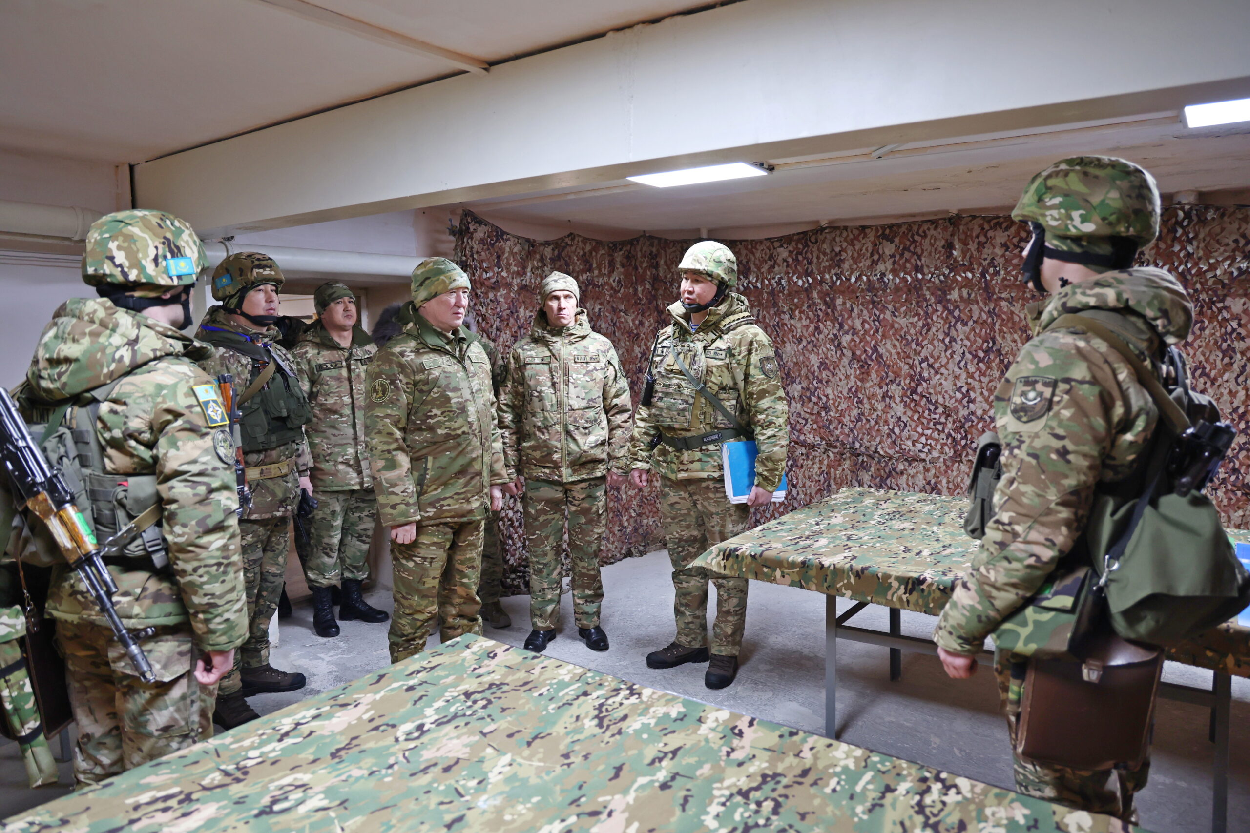 Внезапная тревога: Десантно-штурмовые войска приведены в высшую степень боевой готовности