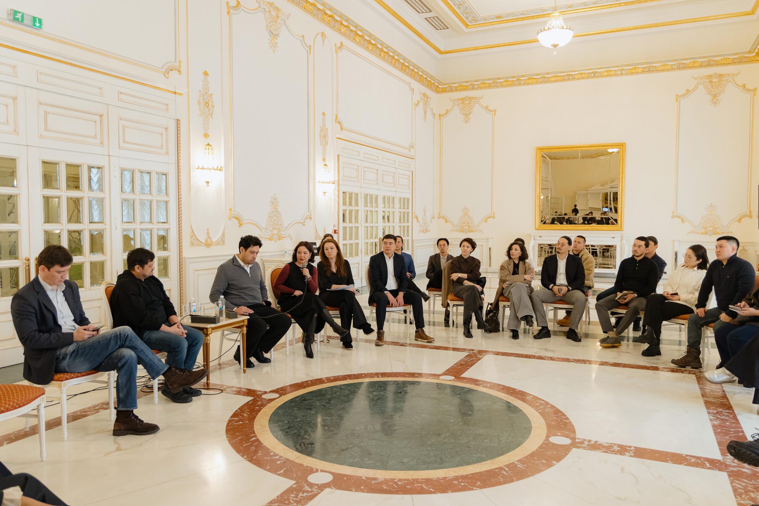 Казахстанские креаторы обсудили проект новой Конституции