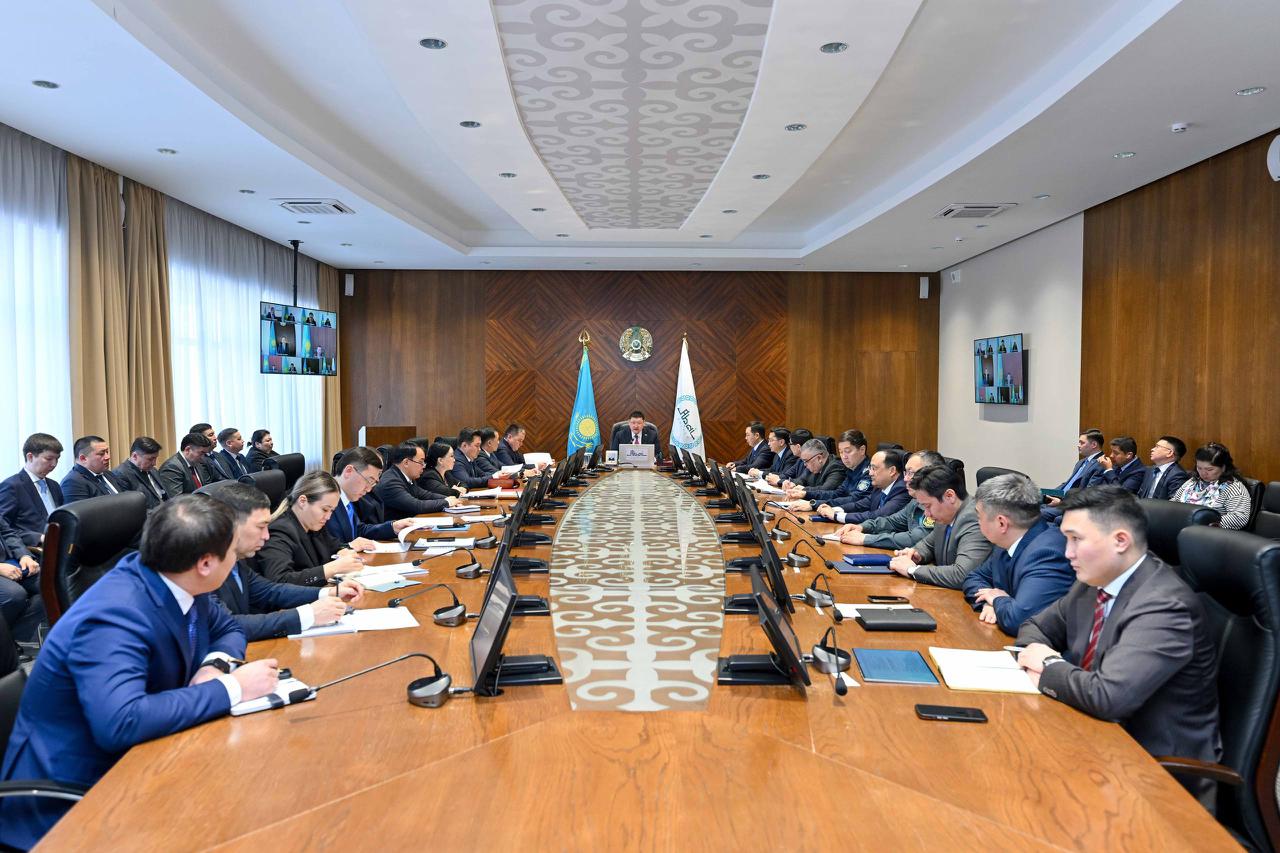 Состоялось расширенное аппаратное совещание