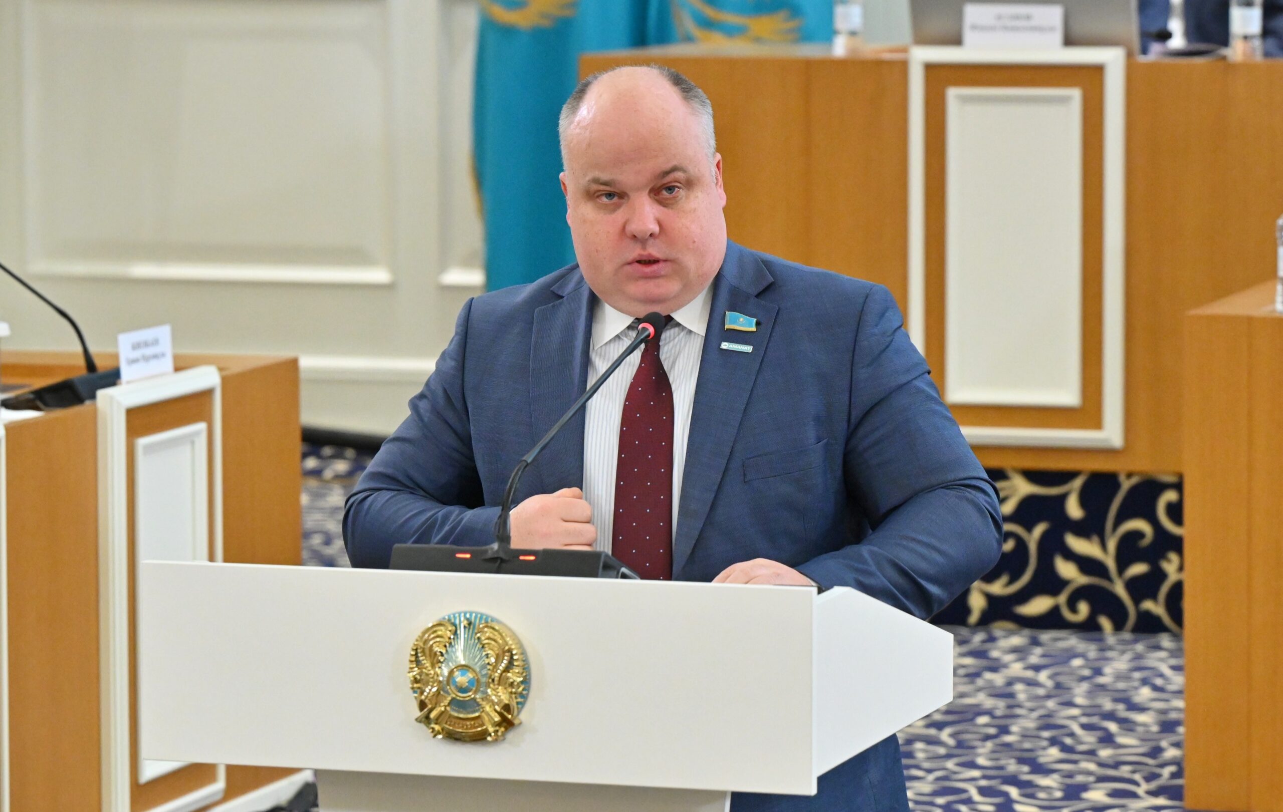 Справедливый труд, безопасные условия и достойная оплата – Максим Рожин обозначил ключевые положения новой Конституции