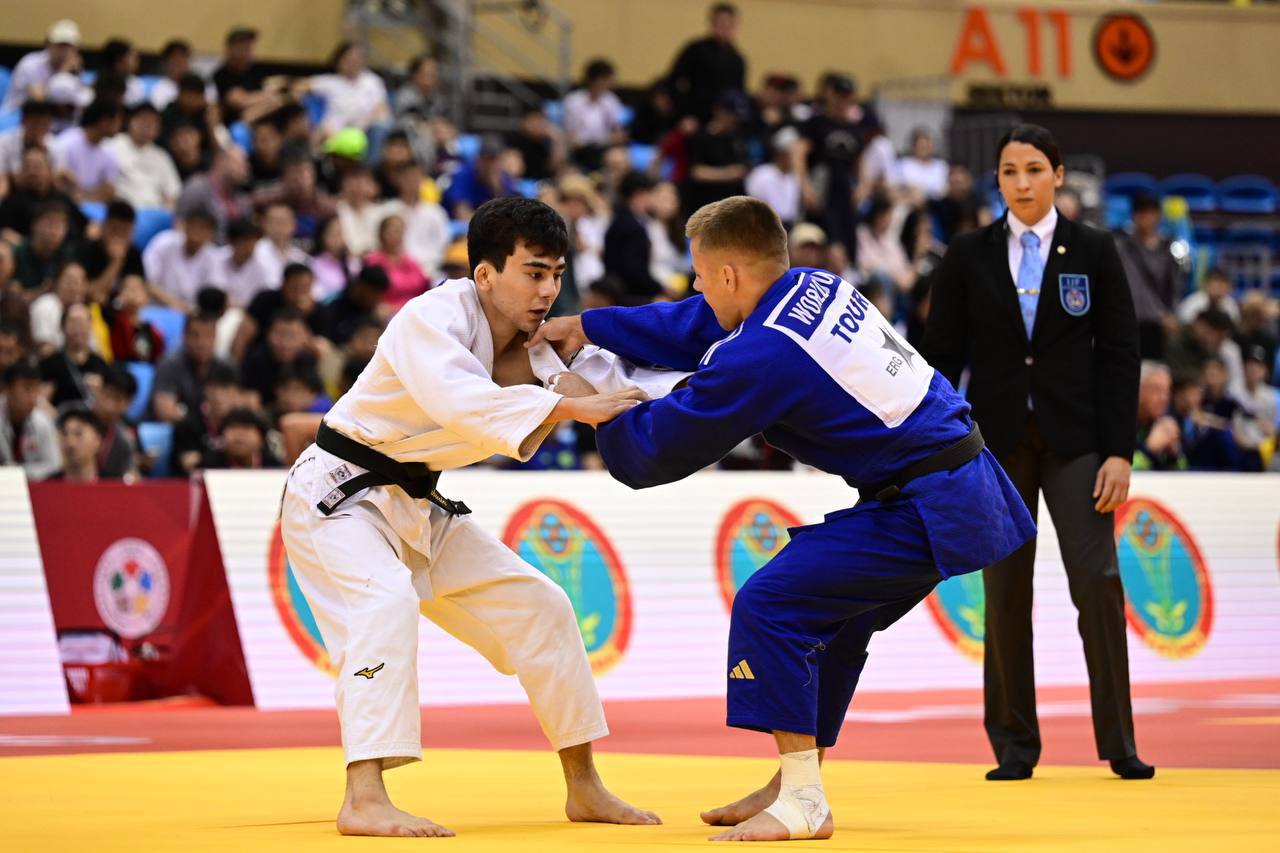 Аман Бақытжан – Париждегі Үлкен дулыға турнирінің қола жүлдегері