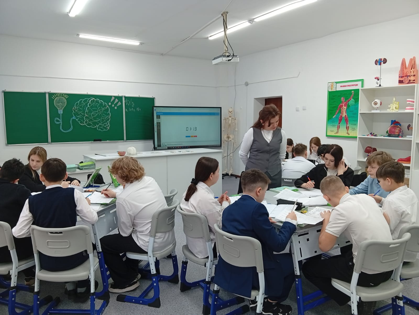 16 февраля на базе Тимирязевской общеобразовательной школы-гимназии им. С. Муканова, организована и проведена серия открытых уроков. Педагогами школы провели 6 уроков.