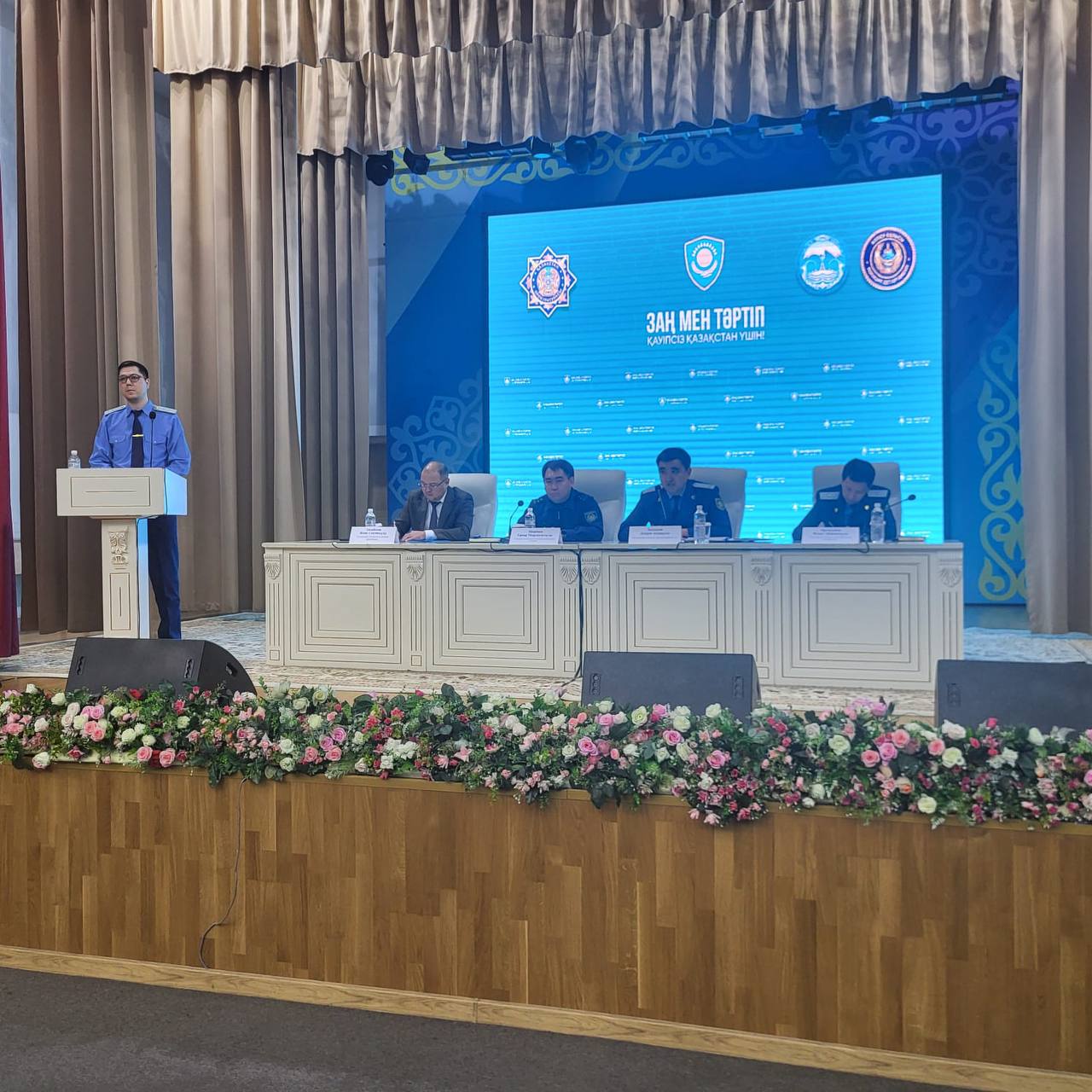 В рамках реализации концепции «Безопасное общество» состоялось расширенное заседание совета, направленное на обеспечение общественной стабильности и снижение уровня преступности