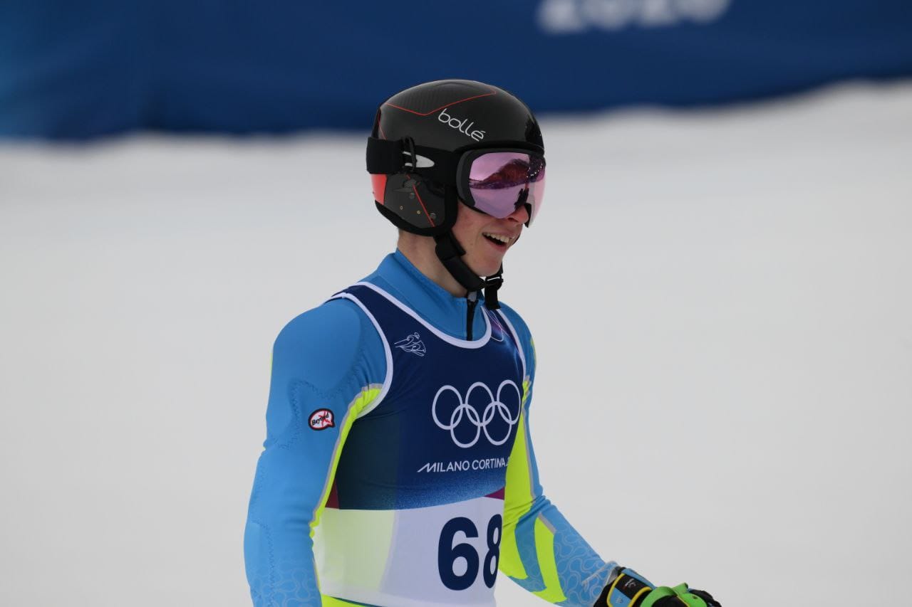 Милан–Кортина-2026: 18-летний Ростислав Хохлов выступил в дисциплине слалом