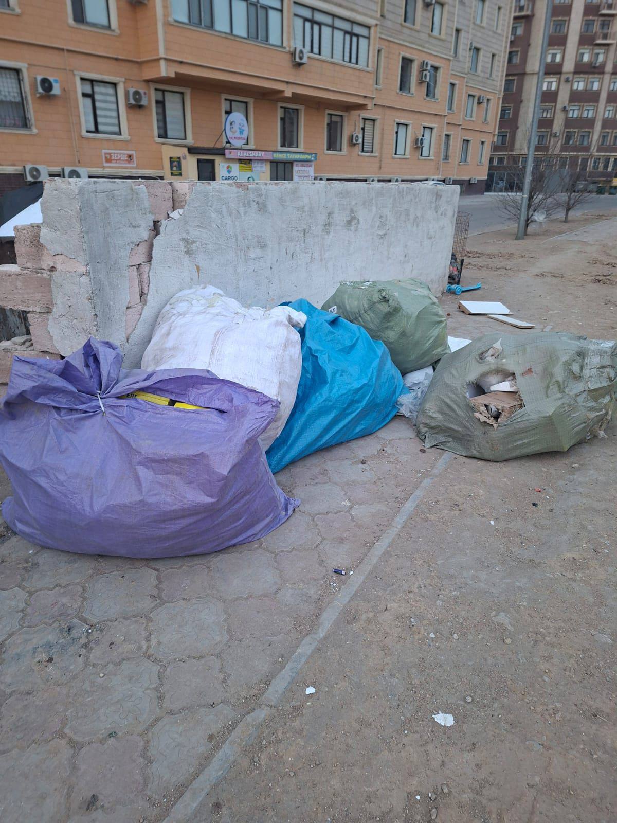 В Актау к ответственности привлечены предприниматели, допустившие незаконный сброс мусора.