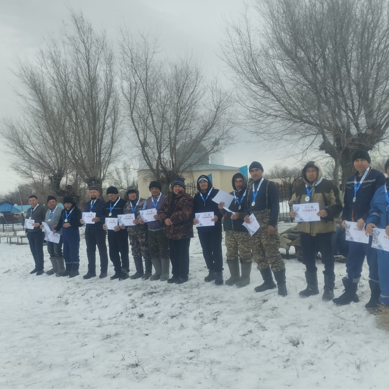 10 февраля 2026 года в селе Акын Сара были организованы зимние эстафеты среди населения.