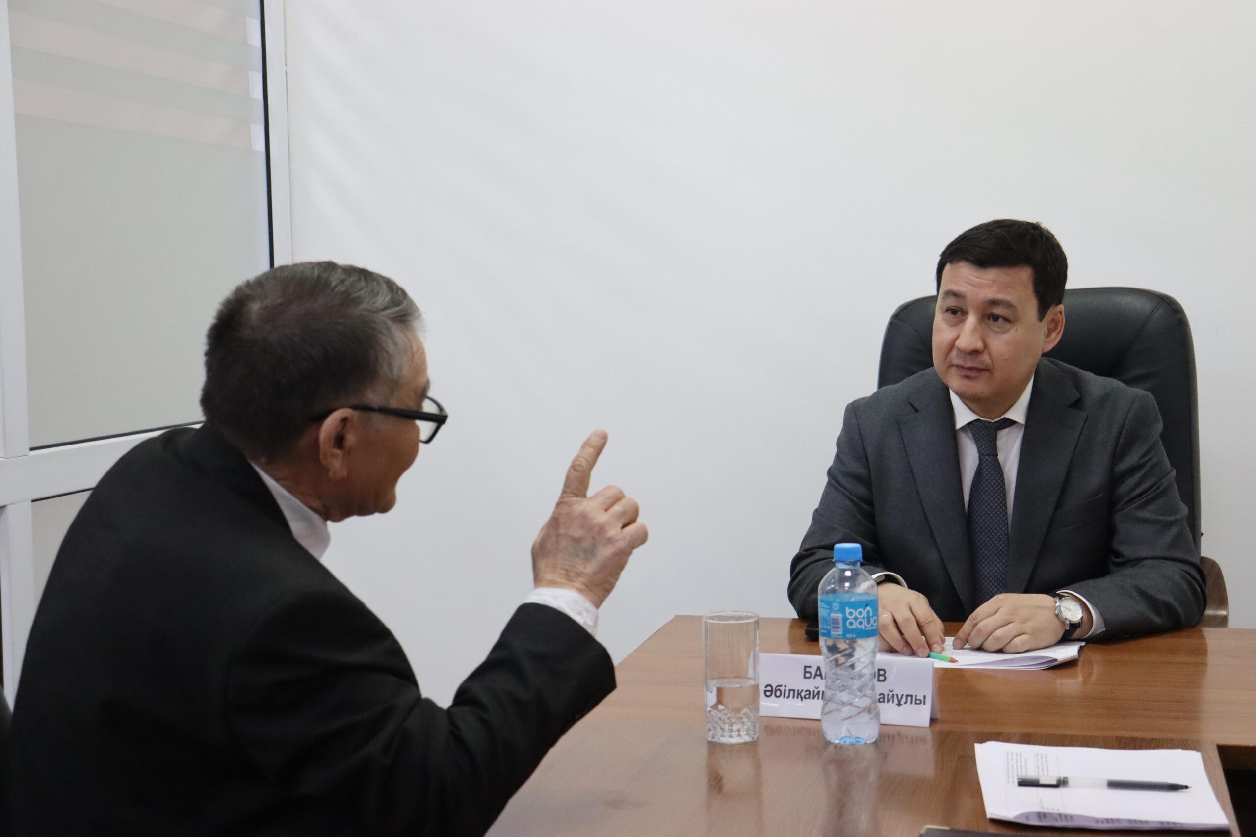 Абилкаир Байпаков провёл личный приём граждан
