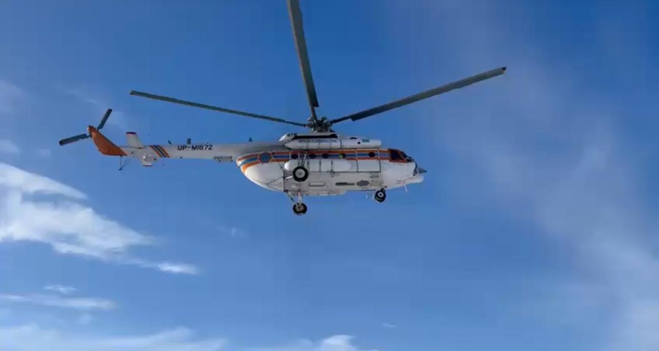 Вертолет МЧС срочно доставил беременную женщину в больницу