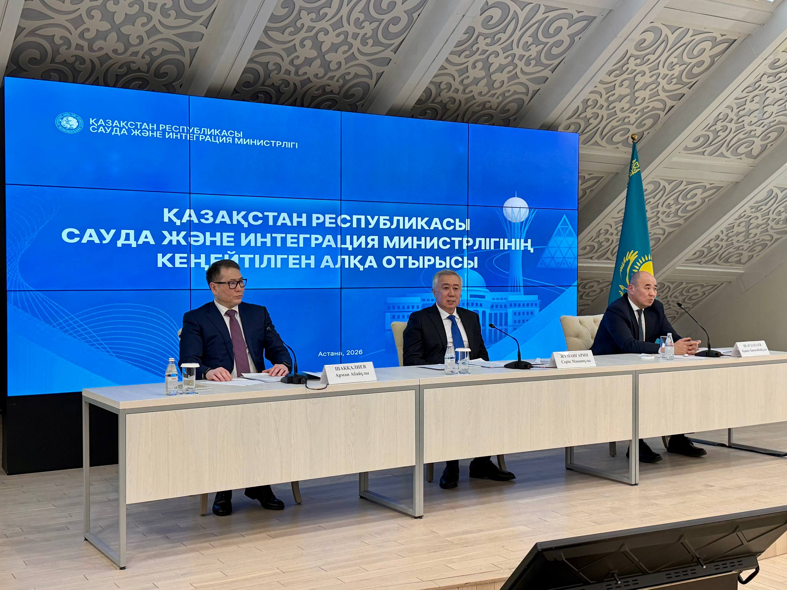 Казахстан сохраняет одни из самых низких цен на СЗПТ в ЕАЭС