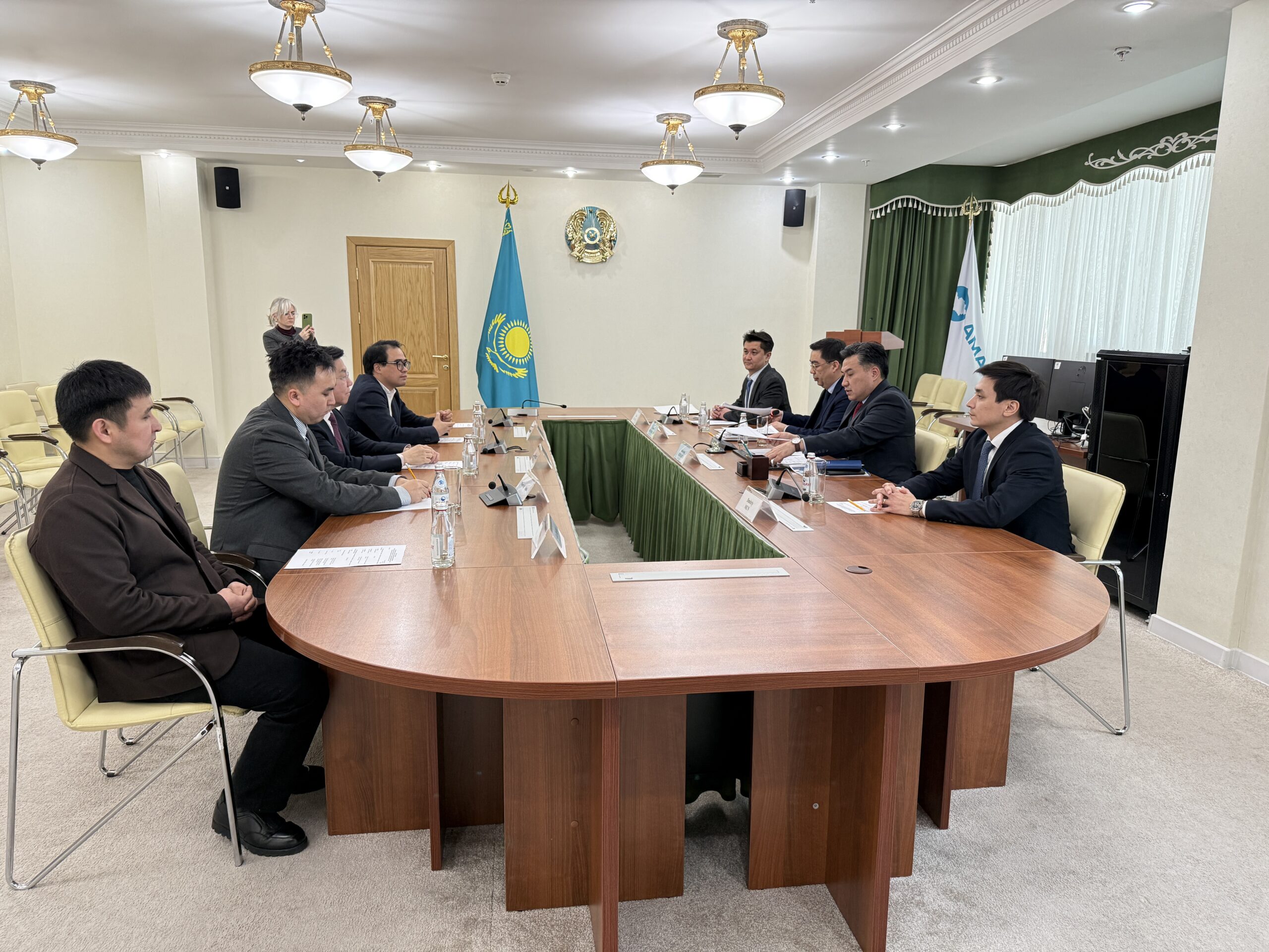 В Минтруда обсудили вопросы создания национальной платформы по адаптации кадров к искусственному интеллекту