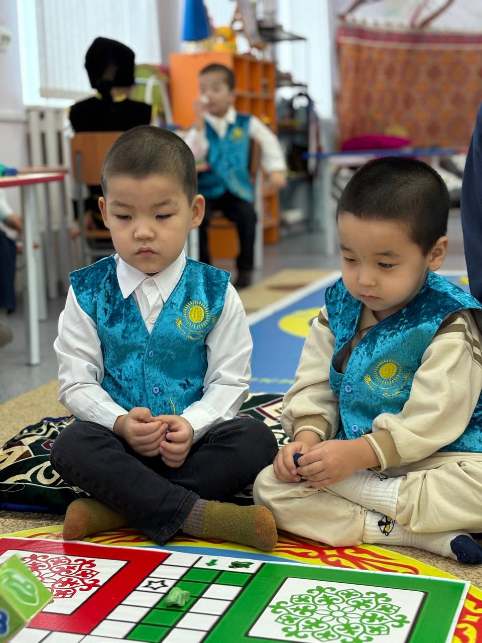 «Асық-терапии — 10 лет»