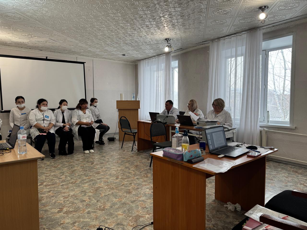 Круглый стол