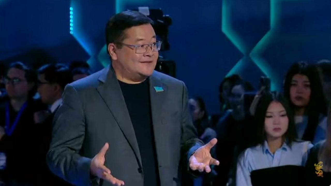 Айдос Сарым: Конституционные изменения – ответ на глобальные вызовы