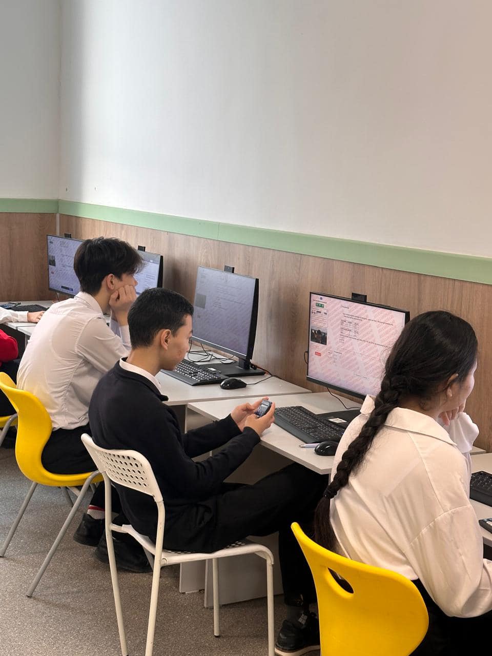 Областной этап олимпиады по финансам и экономике для учащихся 9-11 классов