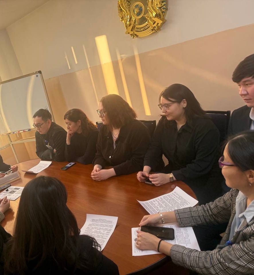 Проведено семинар-совещание на тему: «Соблюдение государственными служащими антикоррупционных ограничений».