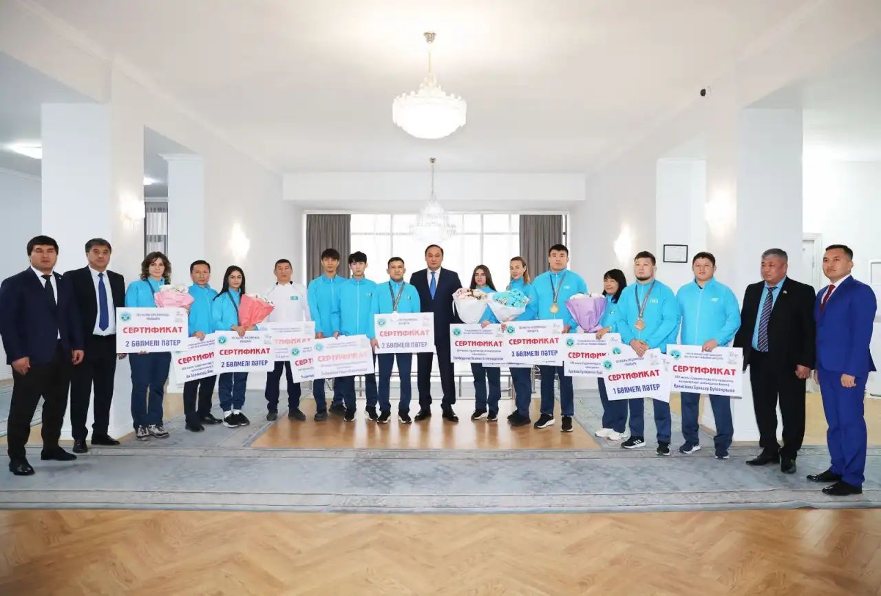 В Жамбылской области пара и сурдо спортсмены показали высокие результаты