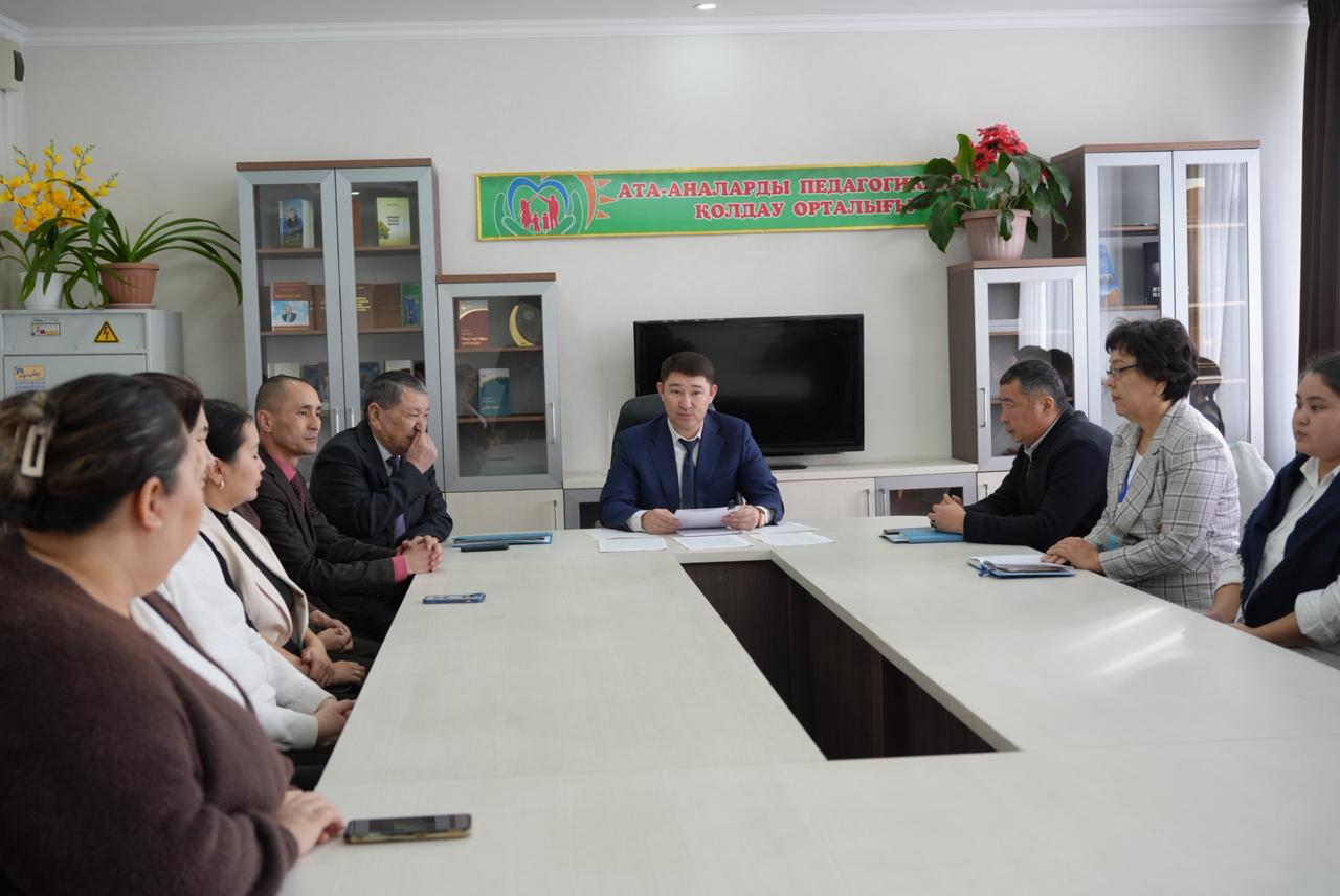 В Мойынкумском районе прошло разъяснительное собрание по проекту новой Конституции