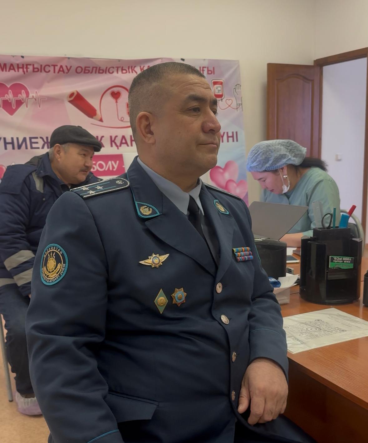 Сотрудники ДУИС по Мангистауской области приняли участие в донорской акции