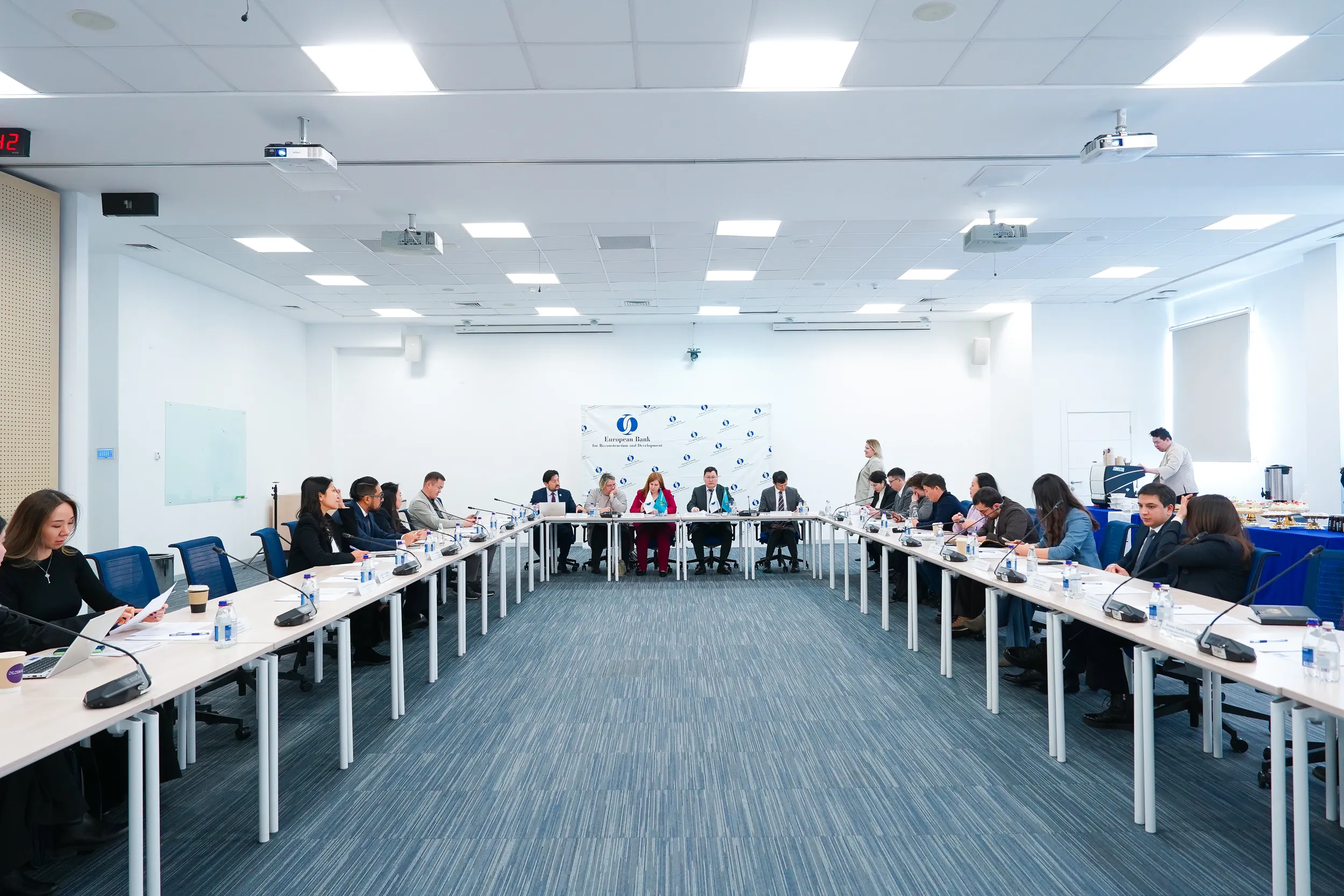 МНЭ и ЕБРР усиливают поддержку среднего бизнеса новым инструментом привлечения инвестиций