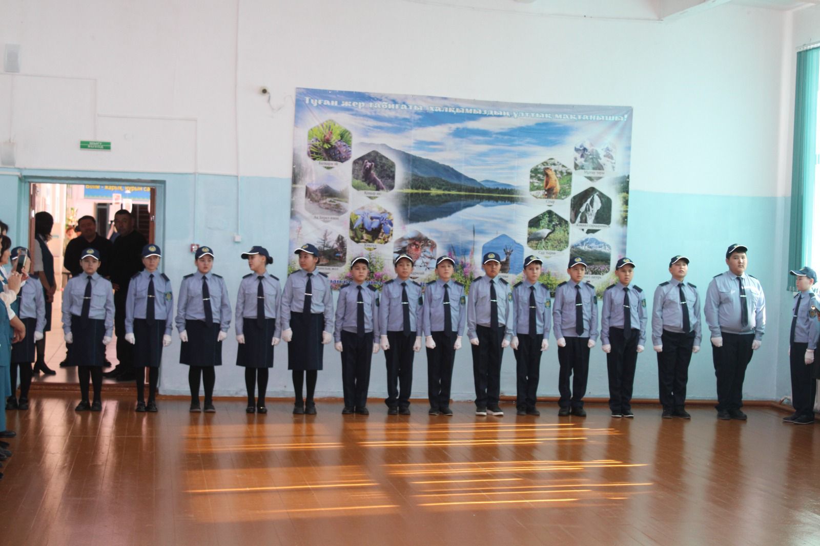 В Катон-Карагайском районе открыли новый полицейский класс имени героя-полицейского