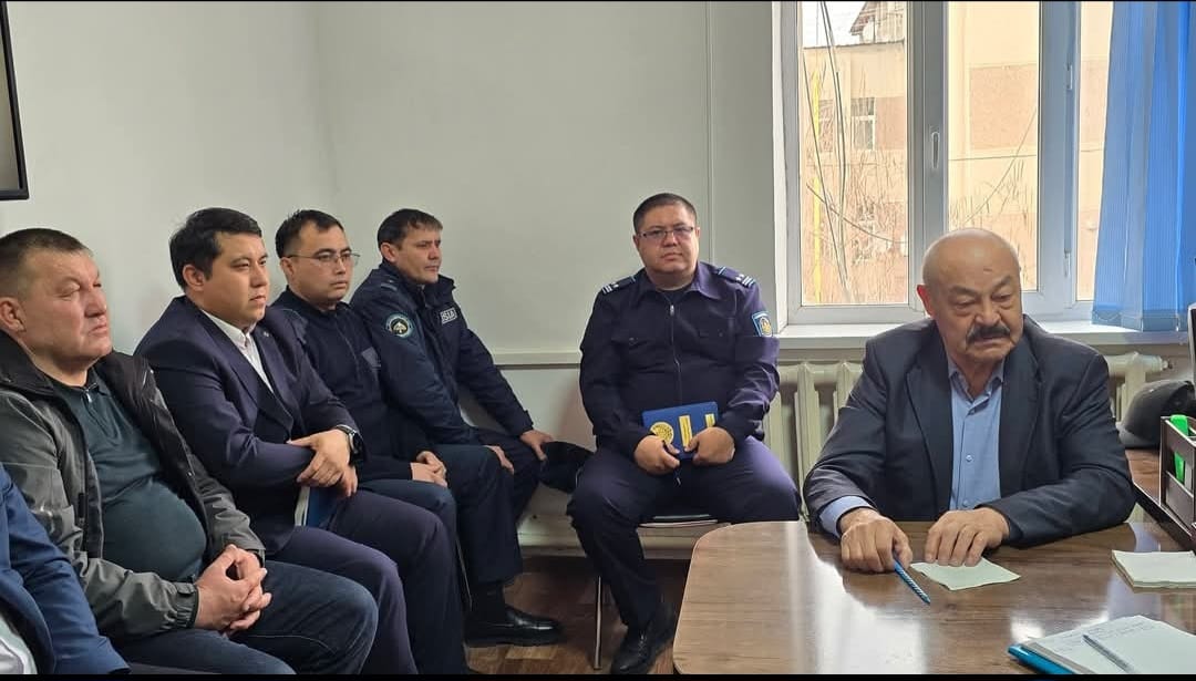 ОЧЕРЕДНОЕ СОВЕЩАНИЕ С ПРОКУРОРОМ РАЙОНА