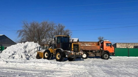 В памяти остались дни, когда переправлялись через талые воды на лодке