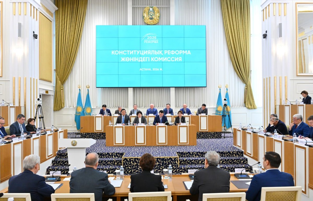 Волонтерство, права и готовность для вынесения на референдум: Конституционная комиссия рассмотрела дополнения в Основной закон