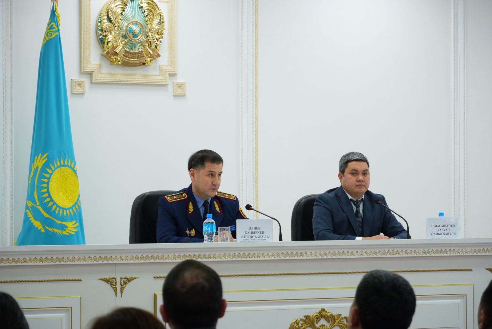 НАЧАЛЬНИК ДЕПАРТАМЕНТА ПОЛИЦИИ ВСТРЕТИЛСЯ С ЖИТЕЛЯМИ