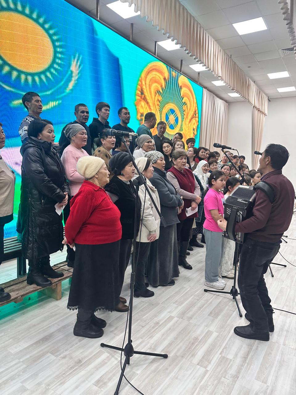 Проводятся подготовительные работы к конкурсу “Көркемөнерпаздар байқауы”