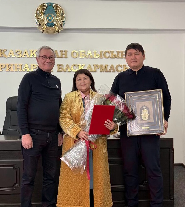 Проводили на заслуженный отдых уважаемую коллегу