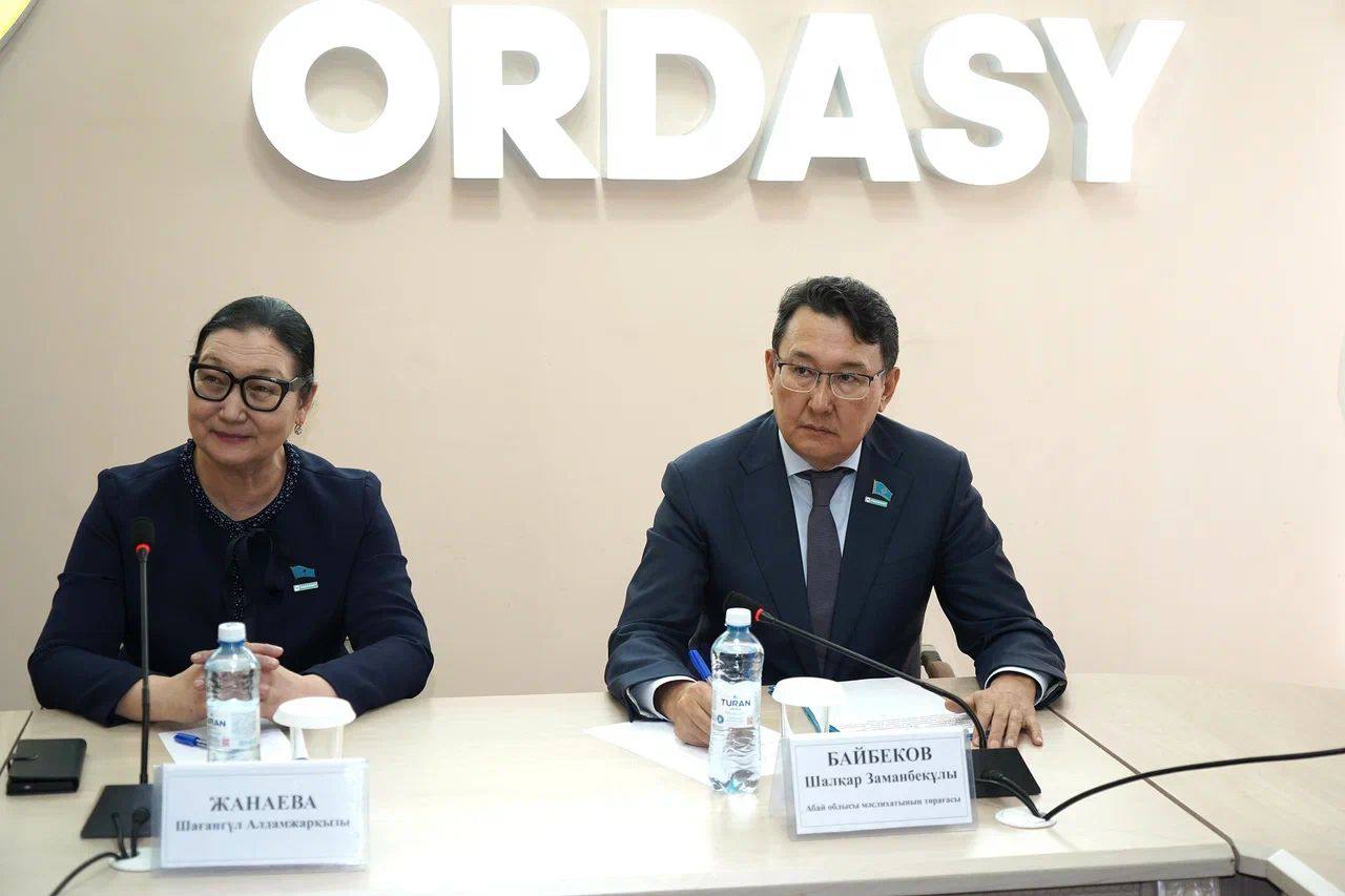 В ПЕДАГОГИЧЕСКОМ КОЛЛЕДЖЕ ОБСУДИЛИ ПРОЕКТ НОВОЙ КОНСТИТУЦИИ